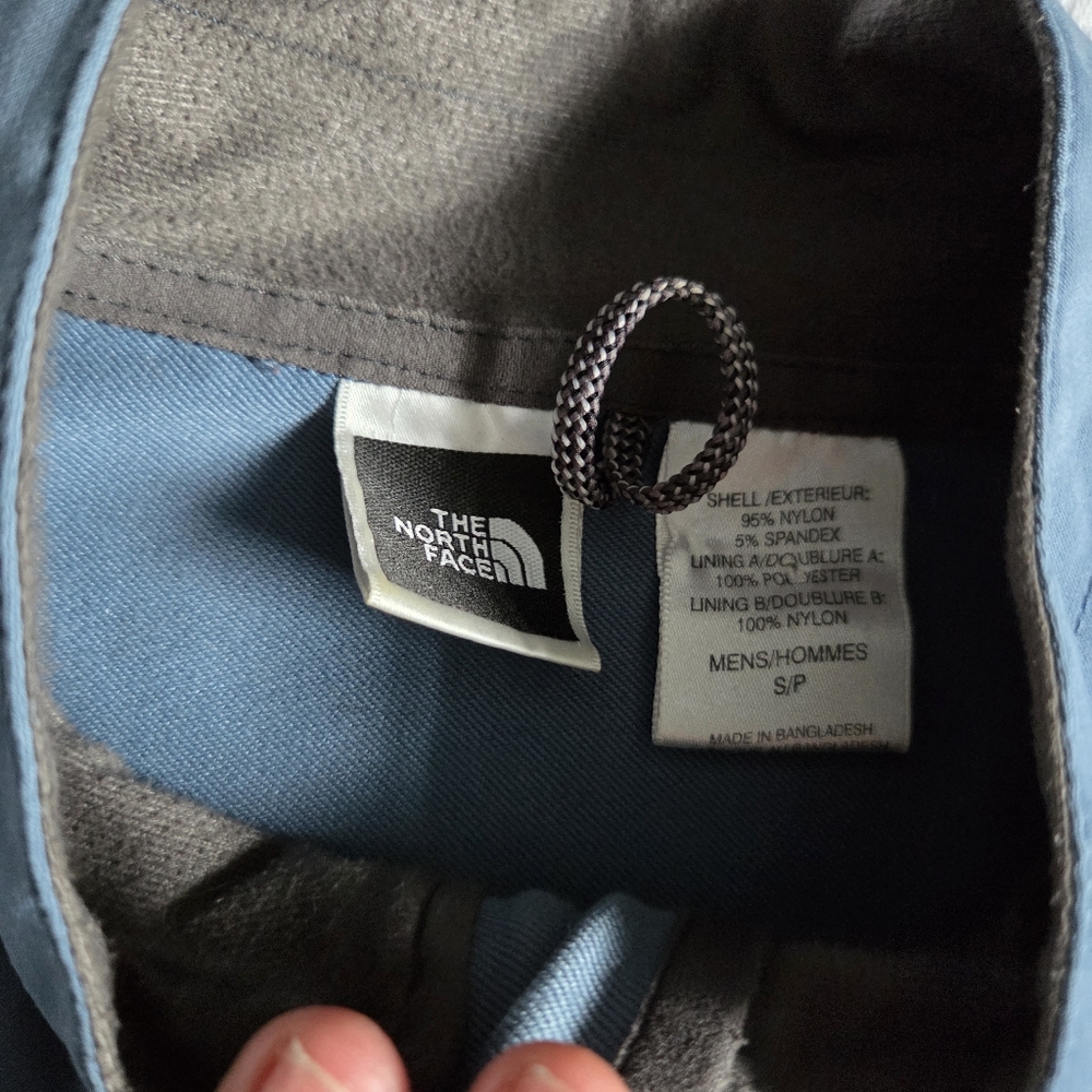 The North Face Apex Light Blue Jacket - Picture 3 of 5